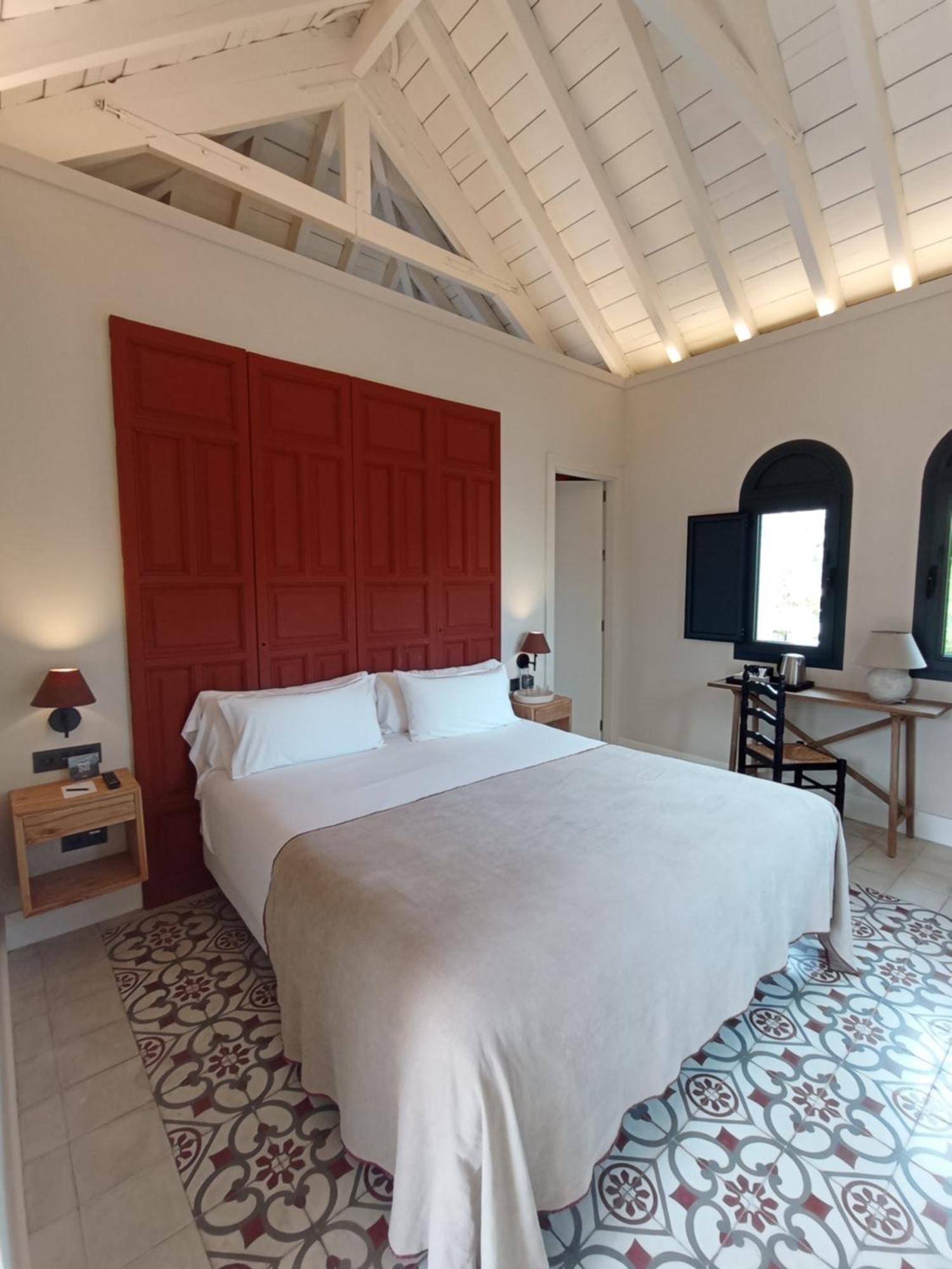 Uma Suites Parada Del Marques Sevilla Eksteriør billede