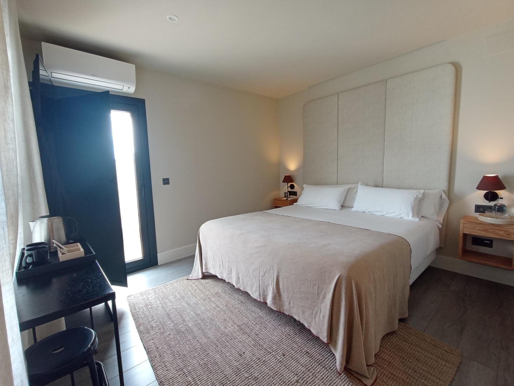 Uma Suites Parada Del Marques Sevilla Eksteriør billede