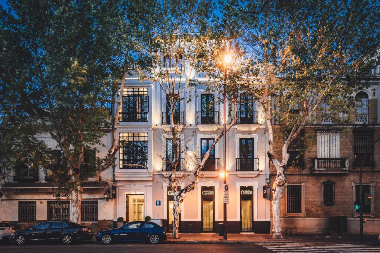 Uma Suites Parada Del Marques Sevilla Eksteriør billede