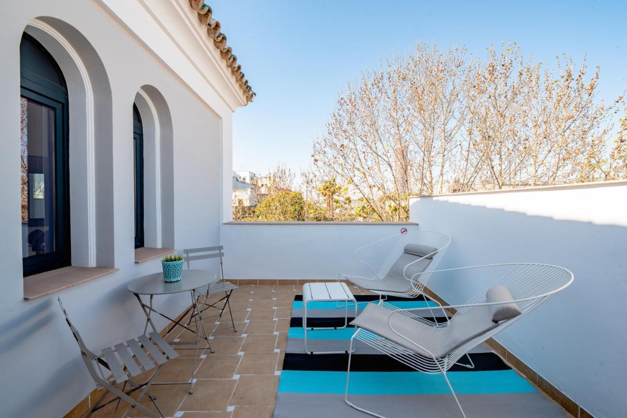 Uma Suites Parada Del Marques Sevilla Eksteriør billede